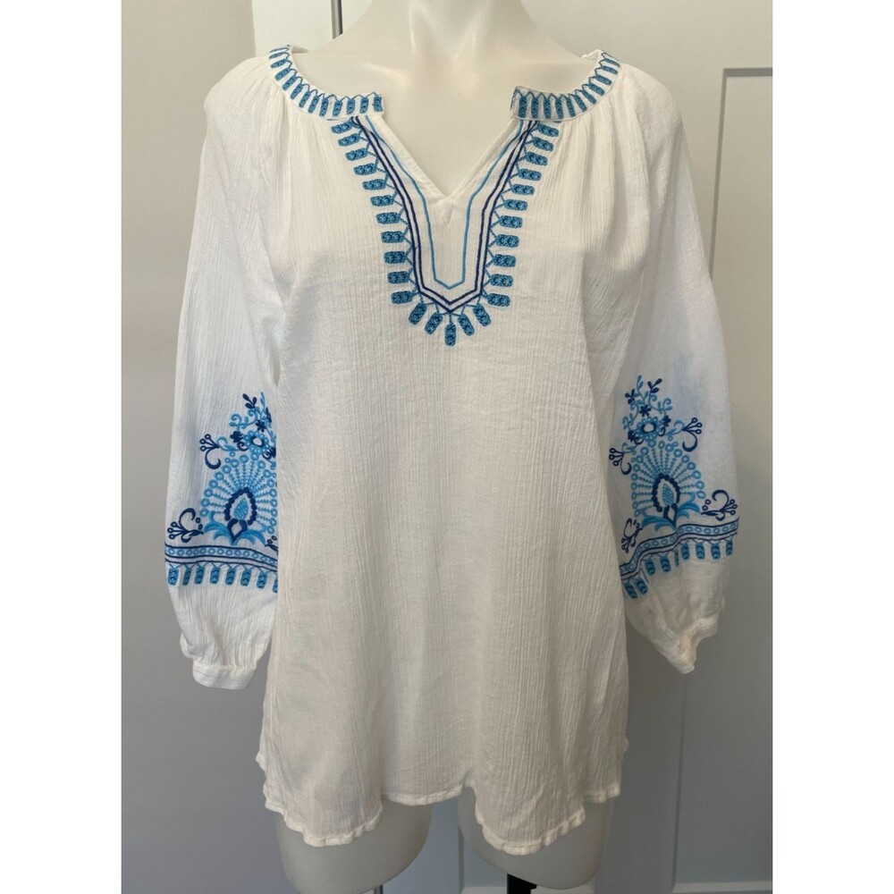 TALBOTS Womens Woven TOP 3/4 Sleeve WHITE Blue Embroidery Size L